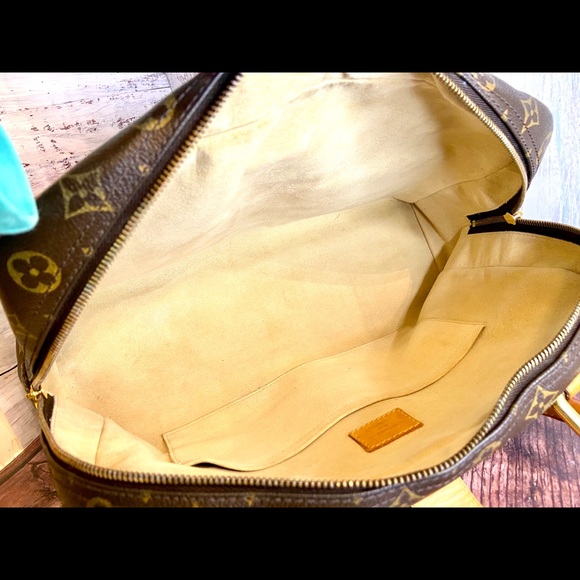 Louis Vuitton Manhattan GM bag - Picture 13 of 16